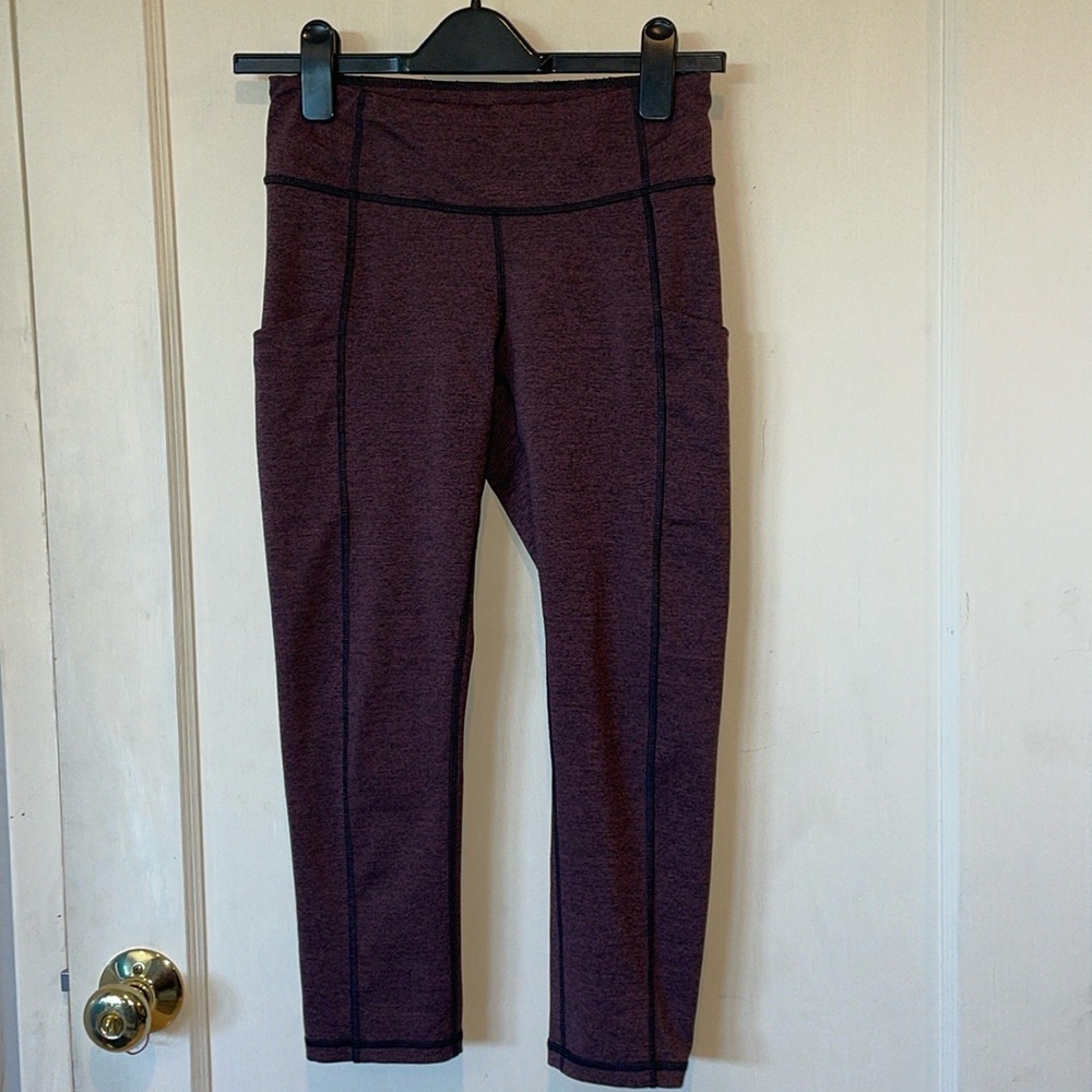Lucy Athletic Crop Leggings with Pockets